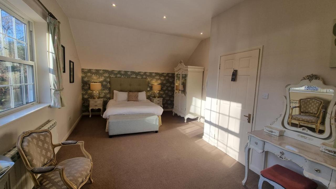 Chulmleigh Fox & Hounds Country Hotel מראה חיצוני תמונה