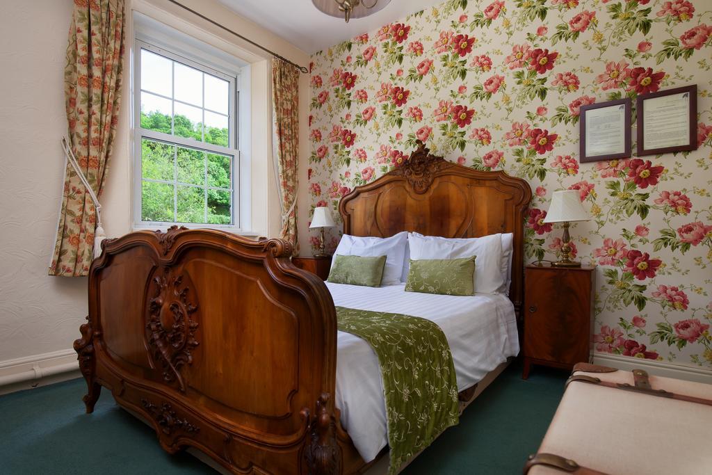 Chulmleigh Fox & Hounds Country Hotel מראה חיצוני תמונה