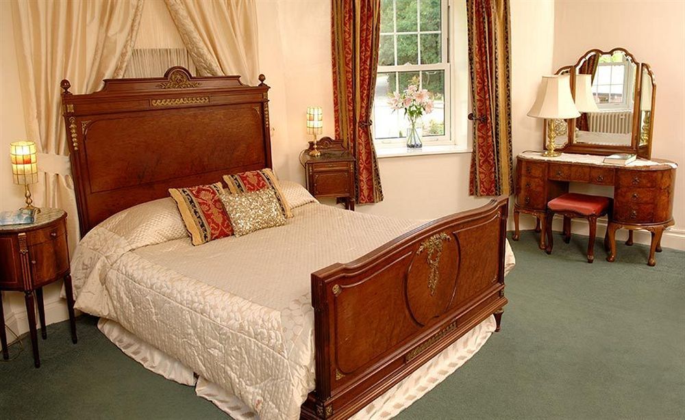 Chulmleigh Fox & Hounds Country Hotel מראה חיצוני תמונה