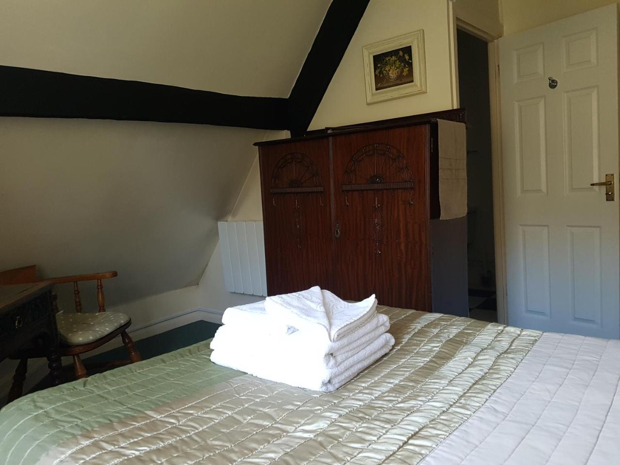 Chulmleigh Fox & Hounds Country Hotel מראה חיצוני תמונה
