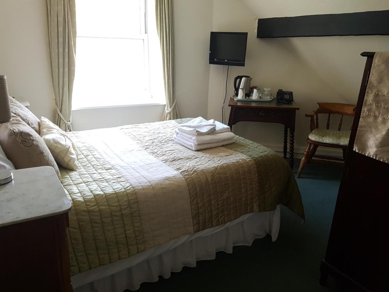 Chulmleigh Fox & Hounds Country Hotel מראה חיצוני תמונה